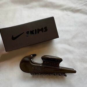 SKIMS Nike Hair Clip - Dark Brown | Limited Edition LA Store